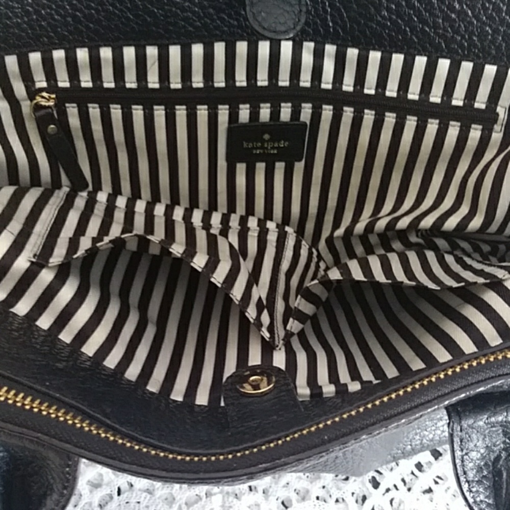 Kate Spade Purse/Handbag - Picture 4 of 8